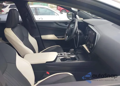 2022 Lexus Nx 350 z USA, uszkodzony, nr VIN 2T2AGCEZ6NC006547